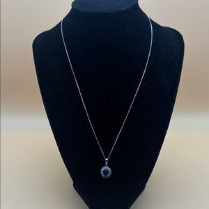 925 Sterling Silver Chain blue and clear stone pendant, 18 inches, EUC